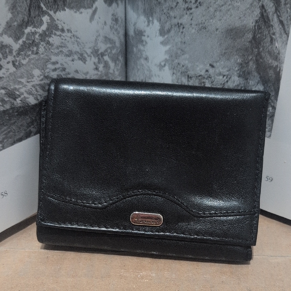 Renwick Black Leather Wallet